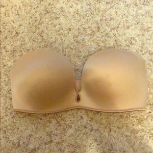 Victoria’s Secret strapless push up bra